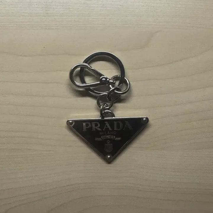[BUNJANG] Prada Keyring / 프라다 키링