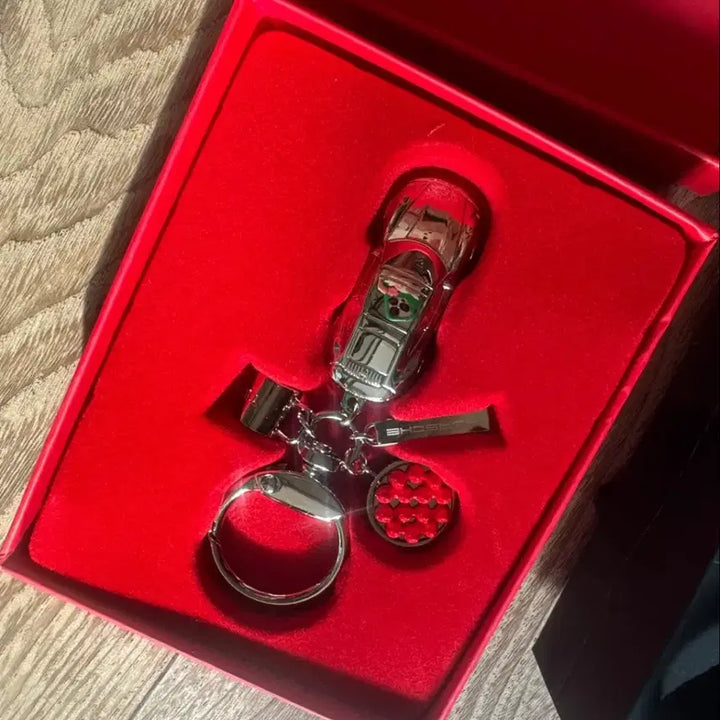 [BUNJANG] Twosome Place Porsche Car Keyring Set / 투썸 포르쉐 차량 키링 + 선물 포장 쇼핑백 세트