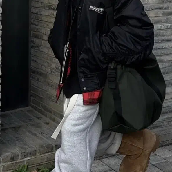 [BUNJANG] Balenciaga Alaska Fur Boots Mid 44 / 발렌시아가 알래스카 퍼부츠 미드 44