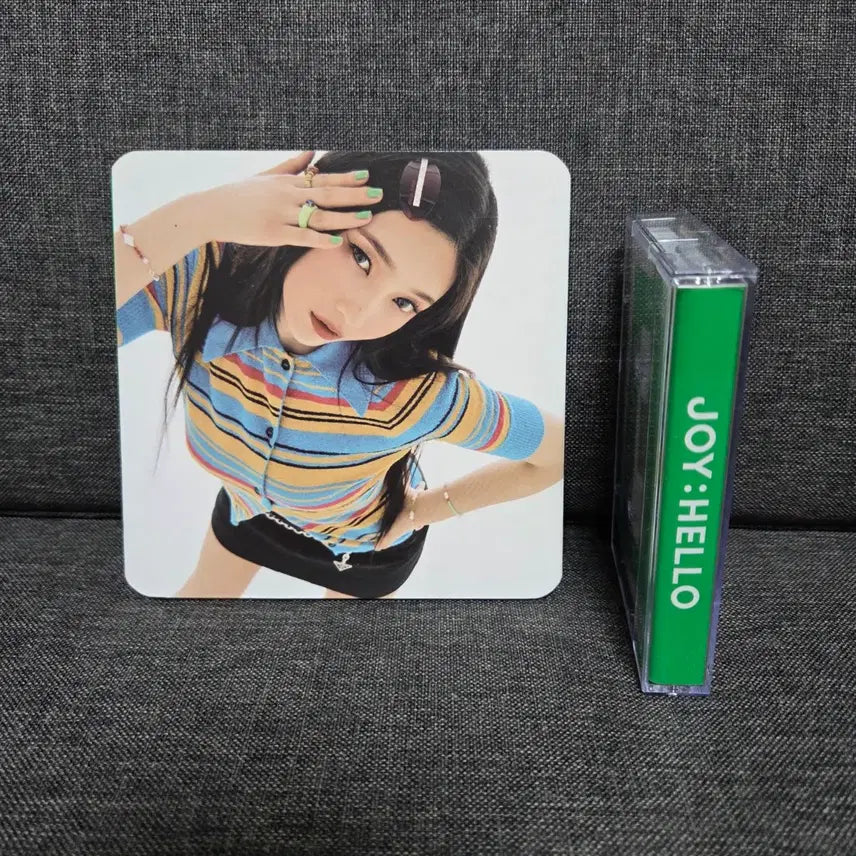레드벨벳 JOY Hello 카세트테이프 &포토북