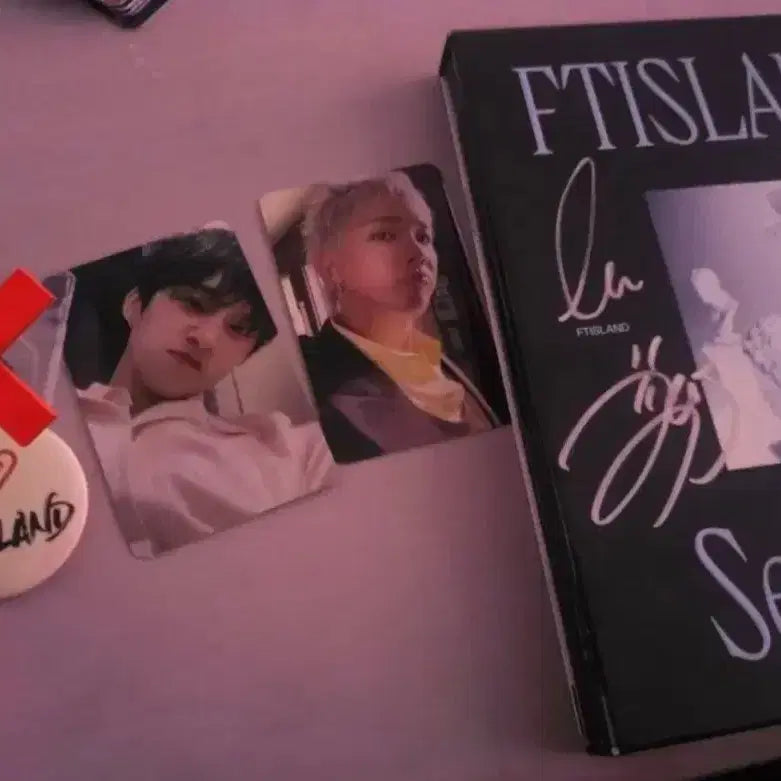 FT아일랜드 싸인CD 럽펜씨포카