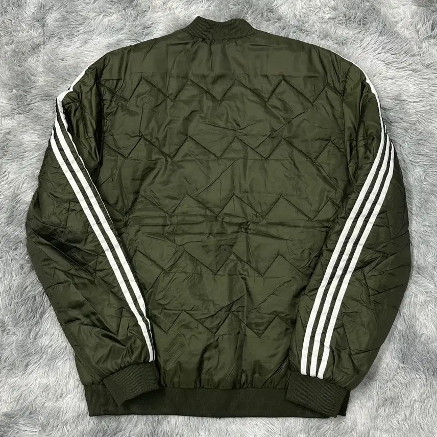 [BUNJANG] Adidas Three Stripes Quilted Bomber Jacket Khaki XL / 아디다스 삼선 퀼팅 봄버 자켓 카키 XL