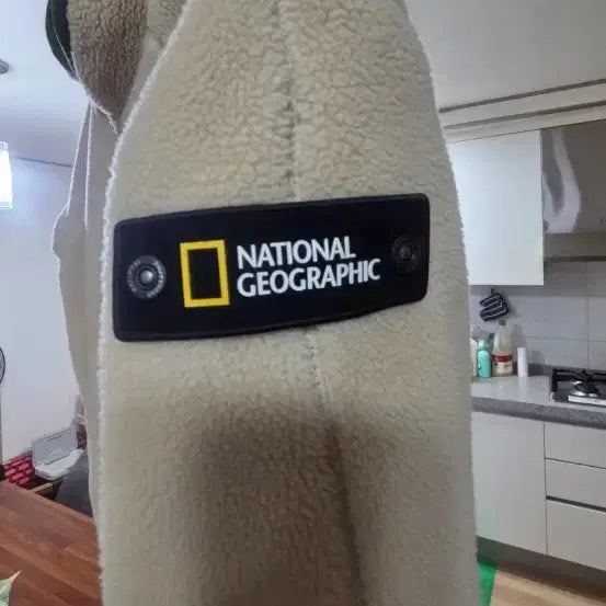 [BUNJANG] National Geographic Reversible Fleece Jacket / 내셔널지오그래픽 리버시블 후리스 95