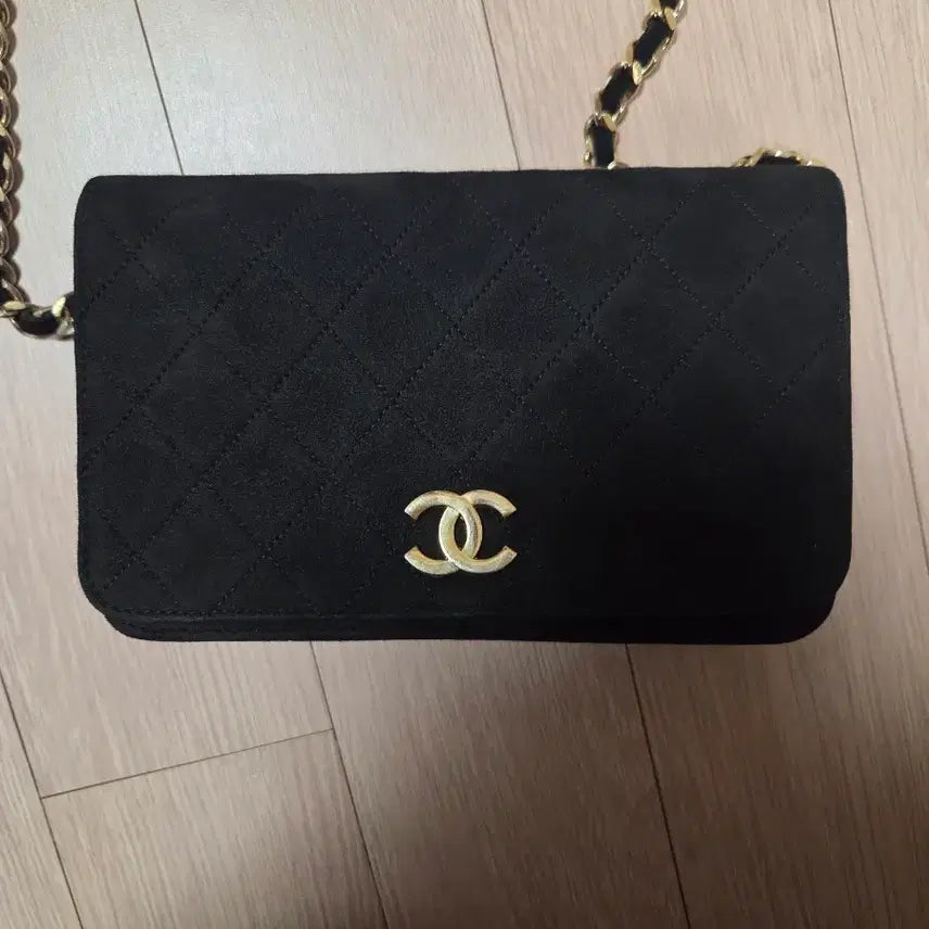[BUNJANG] Chanel Black Suede Chain Bag / 샤넬 블랙 스웨이드 체인백