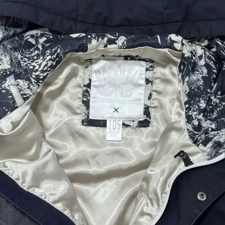 [BUNJANG] Adidas Colorblock Patchwork Jacket / 아디다스 후드 배색 패치 워크 자켓