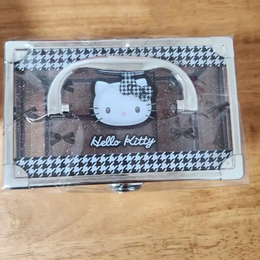 [BUNJANG] Hello Kitty Storage Box / 헬로키티 보관함