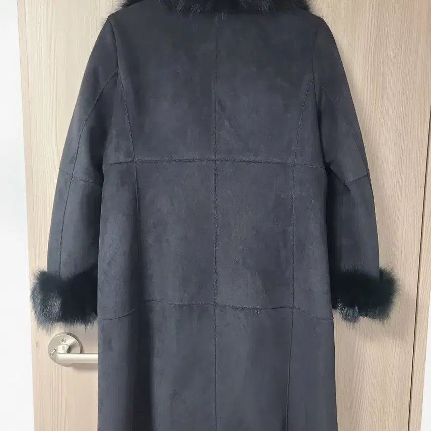 [BUNJANG] KASIBADY Black Natural Fox Fur Mustang Coat / KASIBADY 블랙 천연모피 여우털 무스탕 코트