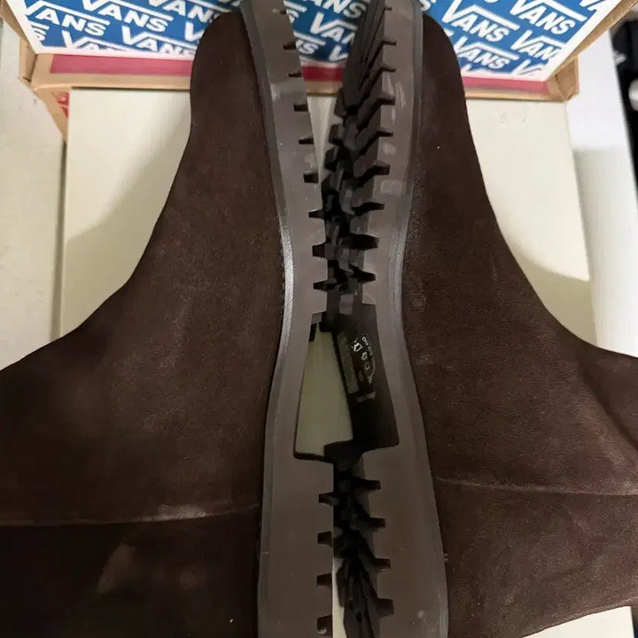 [BUNJANG] COS Suede Chelsea Boots / (290)코스cos 스웨이드 첼시 부츠