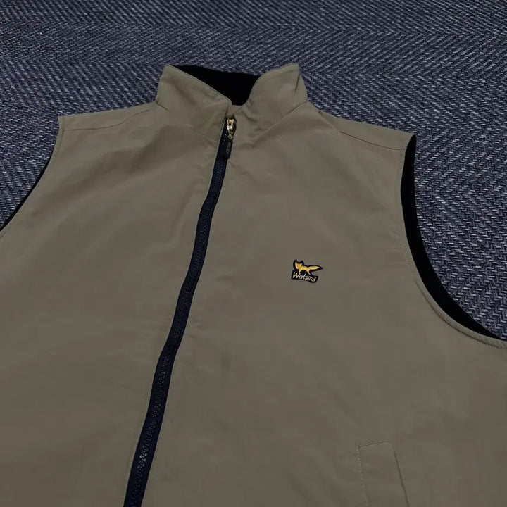 [BUNJANG] Woolsey Fleece Windbreaker Vest / 울시 기모 바람막이 조끼 피싱 베스트