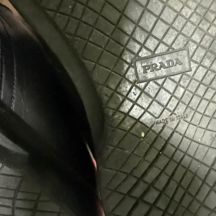 [BUNJANG] Prada Chukka Boots / (285-290)프라다 처카 부츠