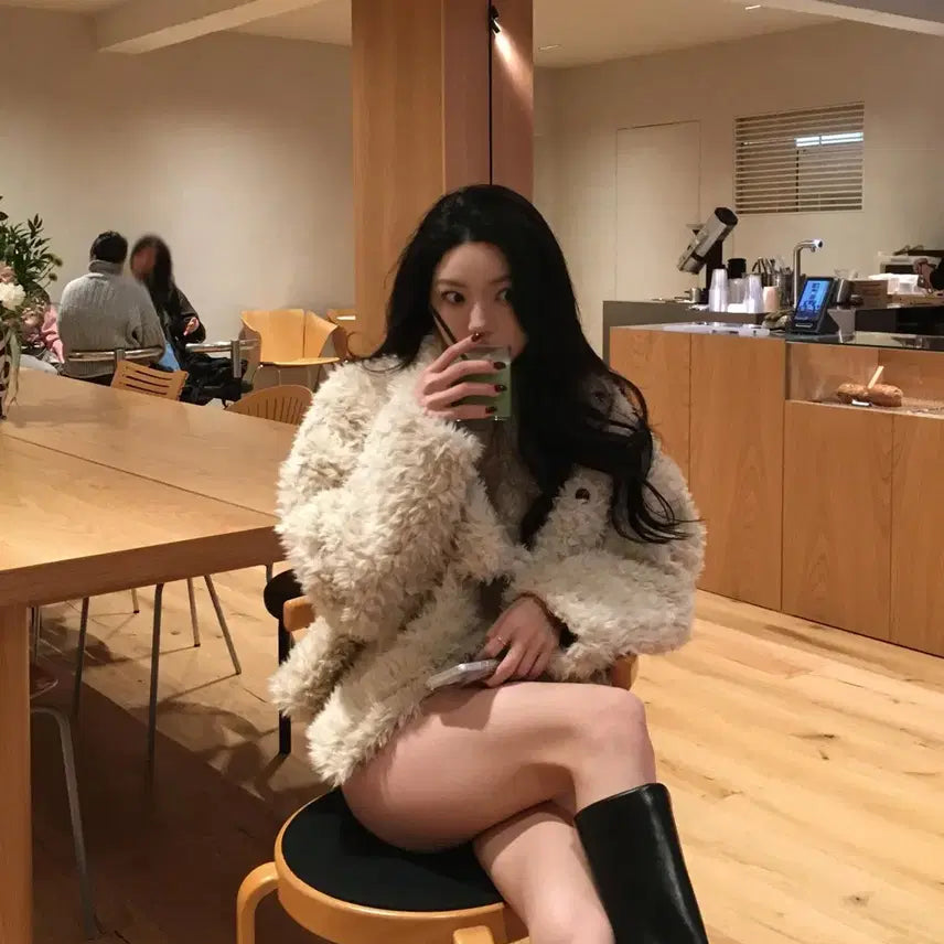 [BUNJANG] Cozy Teddy Bear Faux Fur Jacket Beige Coat / 플립 코지 테디 퍼 자켓 베이지 무스탕 하이넥 뽀글이 퍼코트
