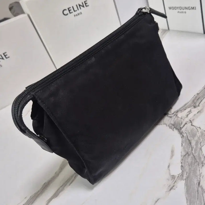 [BUNJANG] Prada Re-Nylon Saffiano Leather Pouch Clutch Bag / (정품) 프라다 리나일론 사피아노 레더 파우치 클러치백