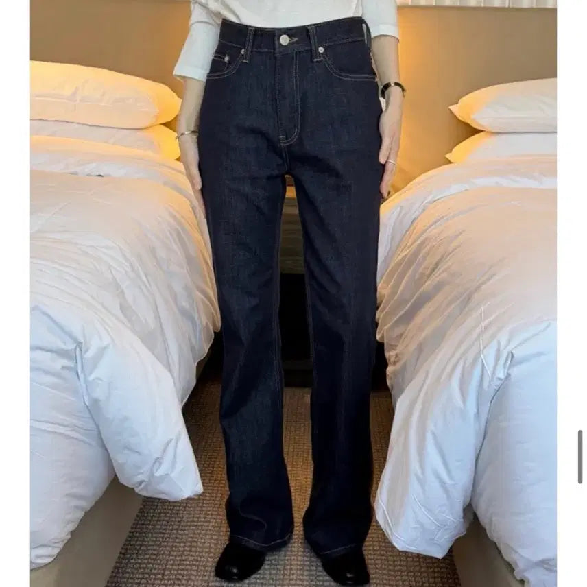 [BUNJANG] OKP Frame Bootcut Denim Jeans / OKP 프레임 부츠컷 데님 (오케플) 새상품