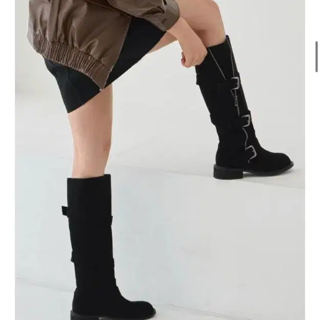 [BUNJANG] Forme Camale 230mm Black Buckle Long Boots / 포멜카멜레 버클 롱부츠 블랙 230 (149000원)