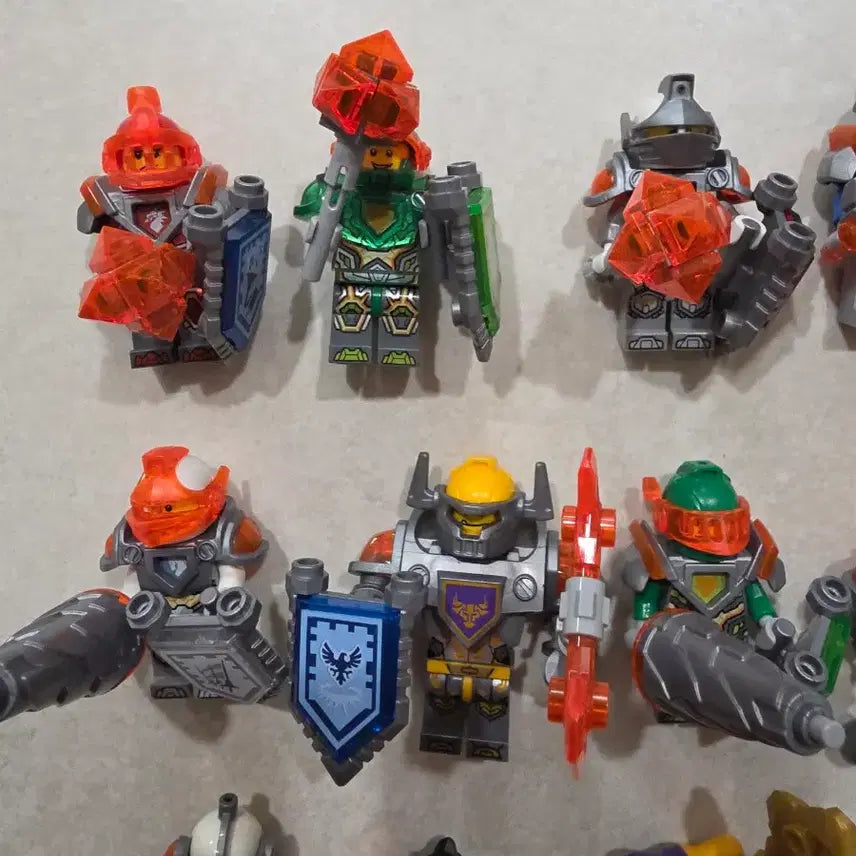 [BUNJANG] LEGO Nexo Knights Bundle Set / 레고 넥소나이츠 미니피규어 일괄 판매