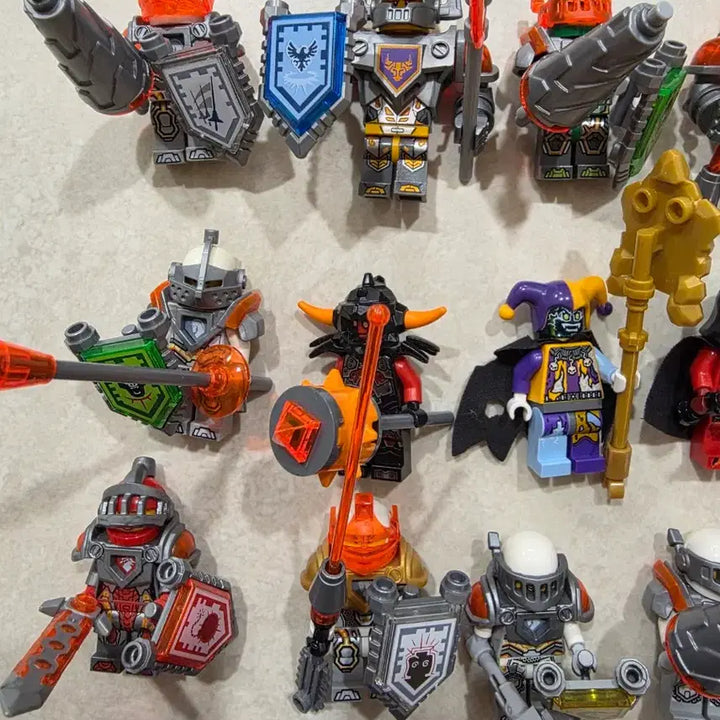 [BUNJANG] LEGO Nexo Knights Bundle Set / 레고 넥소나이츠 미니피규어 일괄 판매