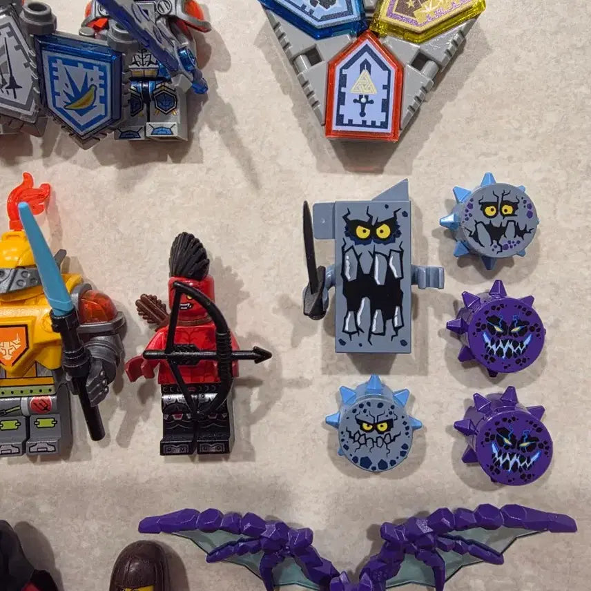 [BUNJANG] LEGO Nexo Knights Bundle Set / 레고 넥소나이츠 미니피규어 일괄 판매