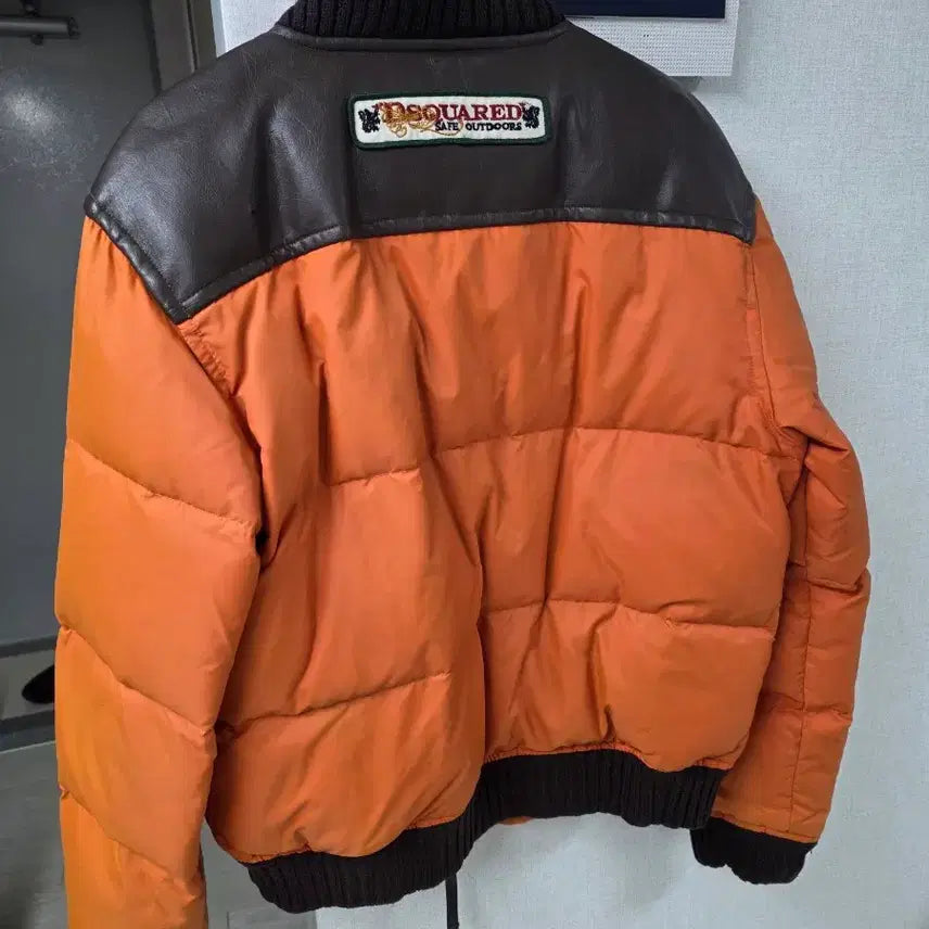 [BUNJANG] DSQUARED2 06 Leather Patch Padded Jacket / 디스퀘어드2 06 패치패딩 50사이즈