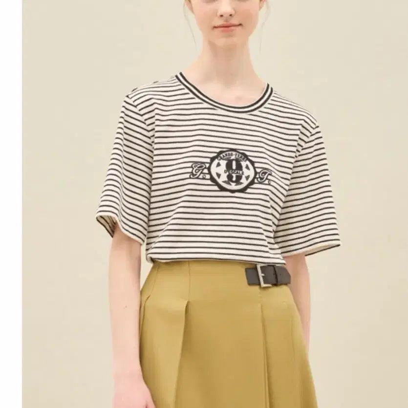 [BUNJANG] Sj Sj Embroidered Stripe T-shirt / 한섬 SjSj 자수 스트라이프 티셔츠 85 (free)