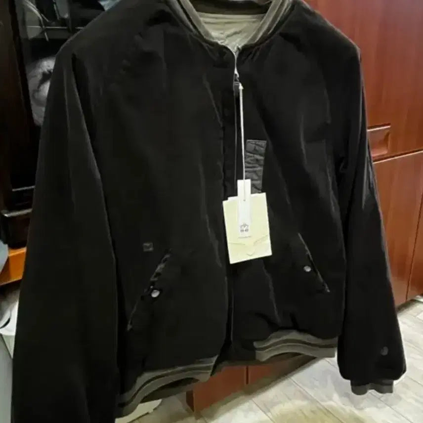 [BUNJANG] Polytelu Floral Souvenir Bomber Jacket - Sage Brown (First Edition) / [4] (초판) 폴리테루 플로럴 수베니어 봄버 세이지 브라운 초판