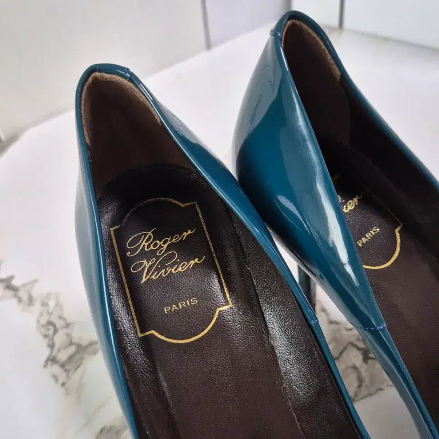 [BUNJANG] Roger Vivier Blue Pumps / (정품) 로저비비에 블루컬러 펌프스 구두 힐 36.5