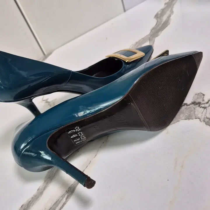 [BUNJANG] Roger Vivier Pumps Shoes 36.5 / (정품) 로저비비에 블루컬러 펌프스 구두 36.5