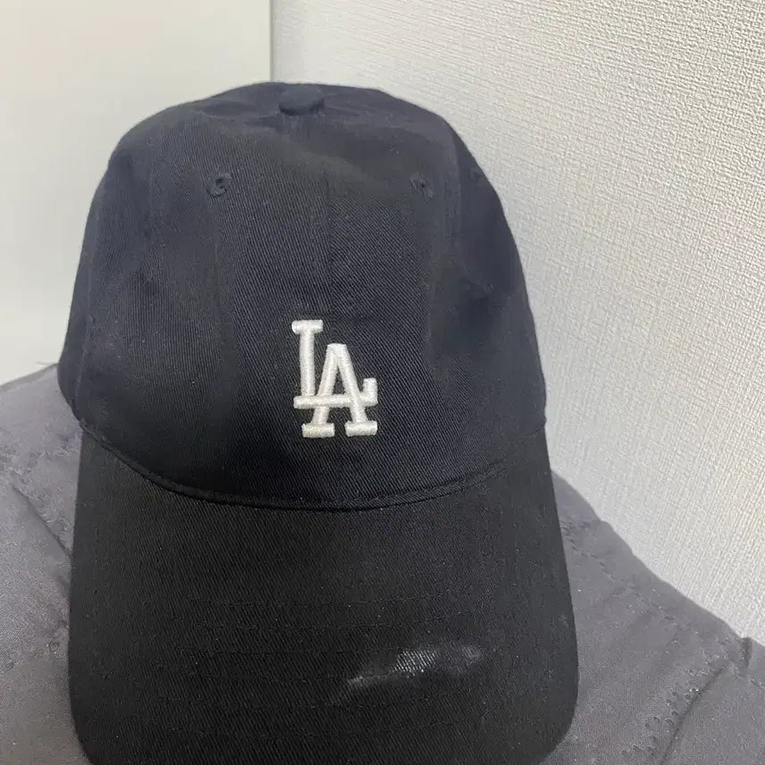 [BUNJANG] LA Dodgers Black Ball Cap / LA 다저스 블랙 볼캡