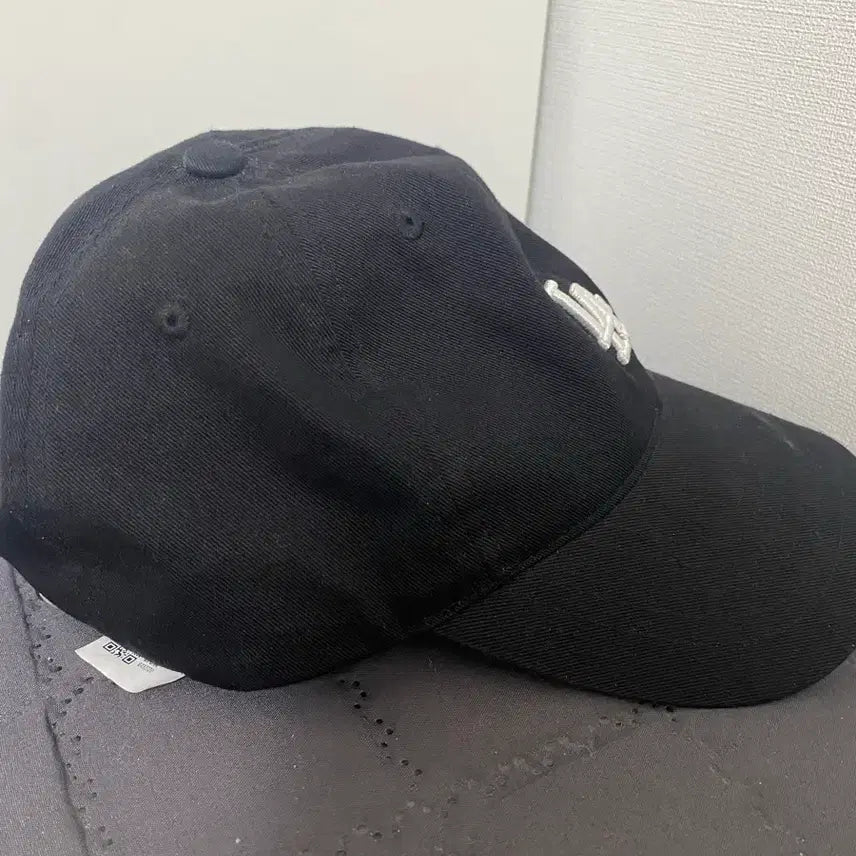 [BUNJANG] LA Dodgers Black Ball Cap / LA 다저스 블랙 볼캡