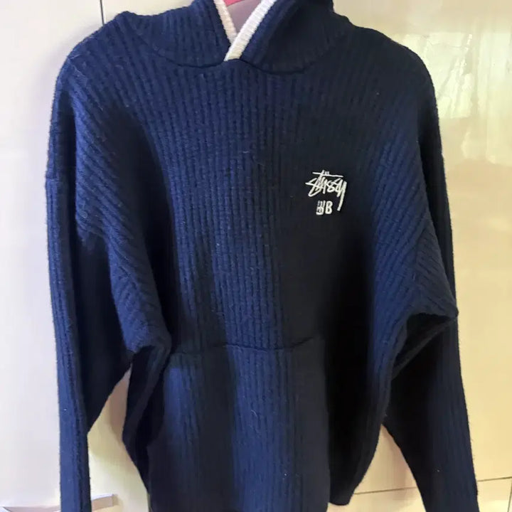 [SOLD OUT] 네이비후드니트 스몰