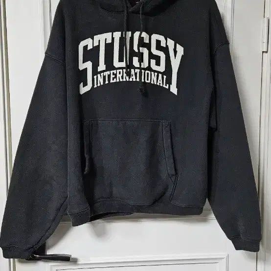 [BUNJANG] Stussy International Hoodie / L 스투시 인터내셔널 후드 티셔츠