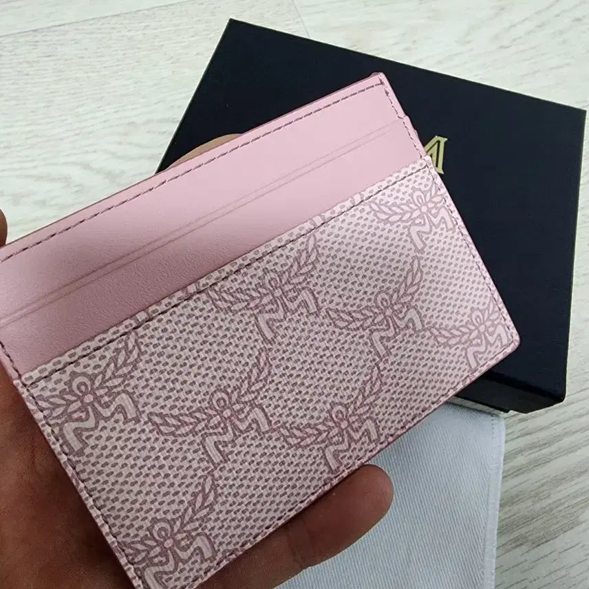 [BUNJANG] MCM Card Wallet / MCM카드지갑 새상품