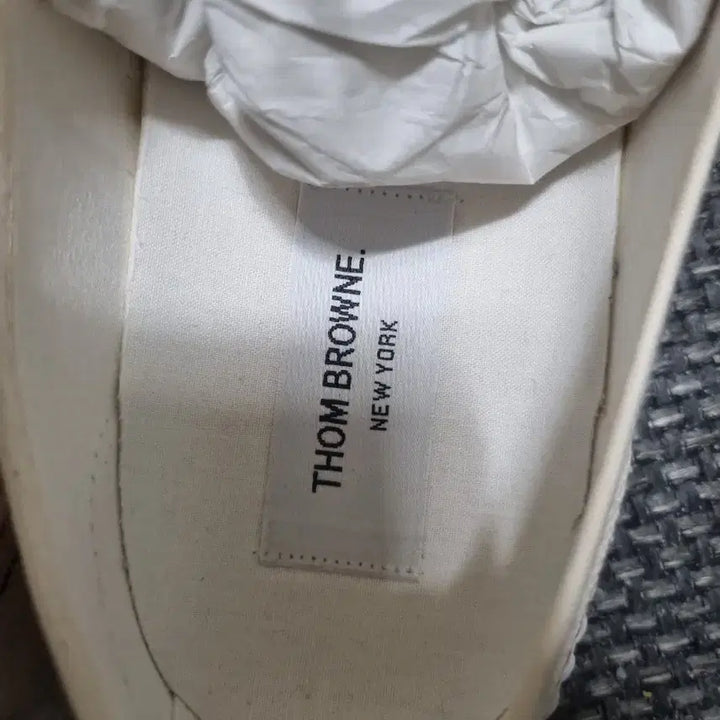 [BUNJANG] Thom Browne Heritage Sneakers (Size 40/250) / 톰브라운 헤리티지 스니커즈 40(250)