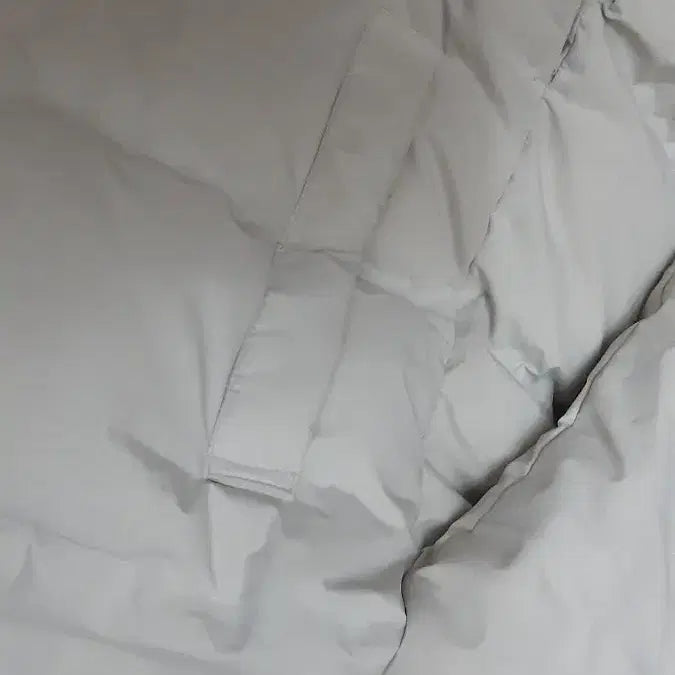 [BUNJANG] Guess White Long Padded Jacket / 게스 화이트 롱패딩