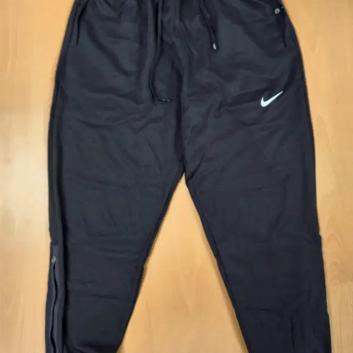 [BUNJANG] Nike Training Pants / 나이키 트레이닝 바지