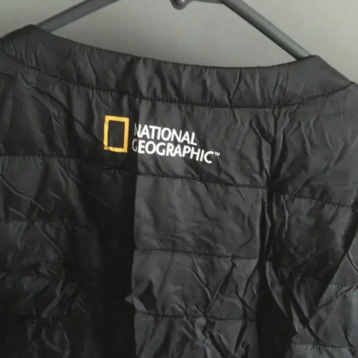 [BUNJANG] National Geographic Brady Light Goose Down Jacket (M Size) / 내셔널지오그래픽 브레디 라이트 구스다운 점퍼 m사이즈
