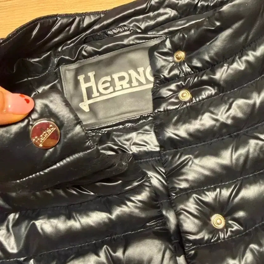 [BUNJANG] Erno Vest Padded / 에르노)조끼패딩 38