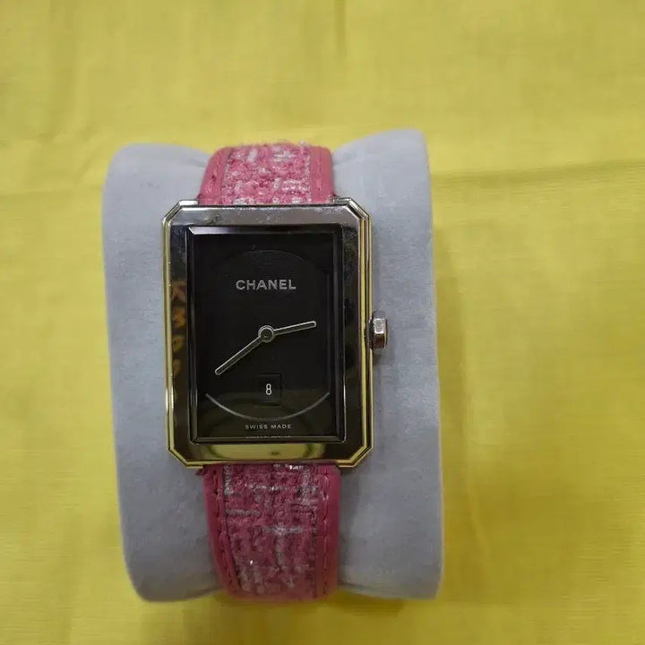 [BUNJANG] Chanel Tweed Strap Watch / 샤넬 트위드 스트랩 시계