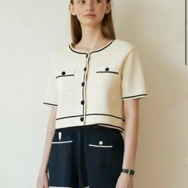 [BUNJANG] Unemi Your Name Here Short Sleeve Cardigan / 유네미 유어네임히얼 반팔 가디건