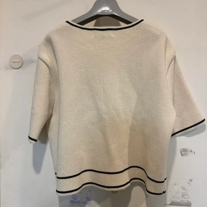 [BUNJANG] Unemi Your Name Here Short Sleeve Cardigan / 유네미 유어네임히얼 반팔 가디건