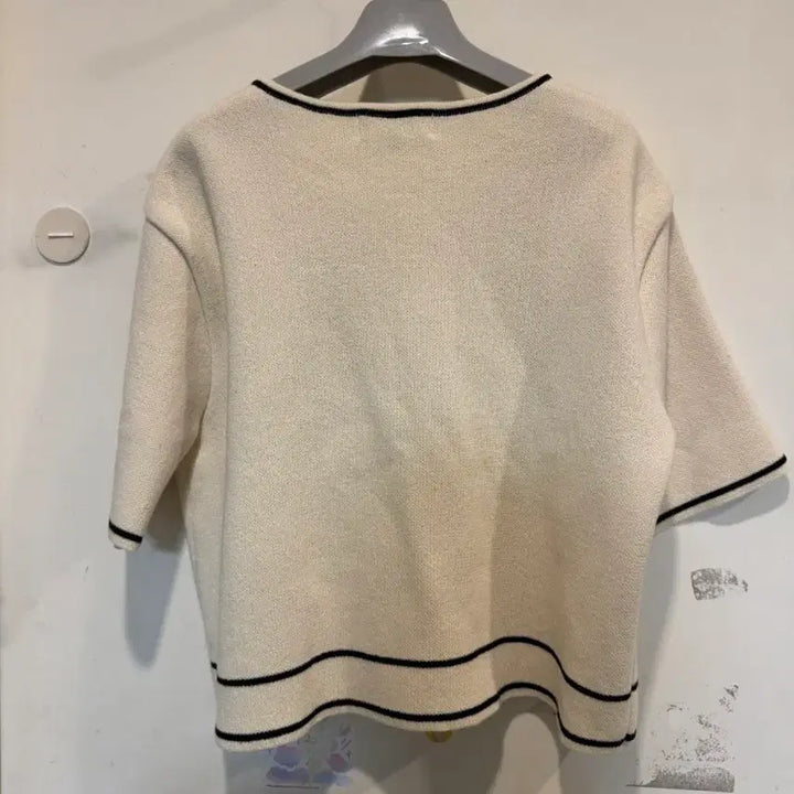 [BUNJANG] Unemi Your Name Here Short Sleeve Cardigan / 유네미 유어네임히얼 반팔 가디건