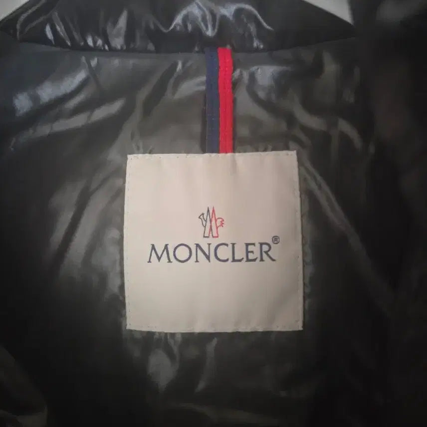 [BUNJANG] Moncler Maya Black Padded Jacket / [풀구성]몽클레어 마야 블랙 유광 패딩 3