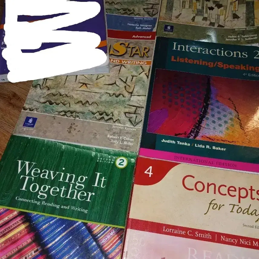 [BUNJANG] English Textbook Bundle Set / 영어 교재 (NorthStar Interactions waving it.