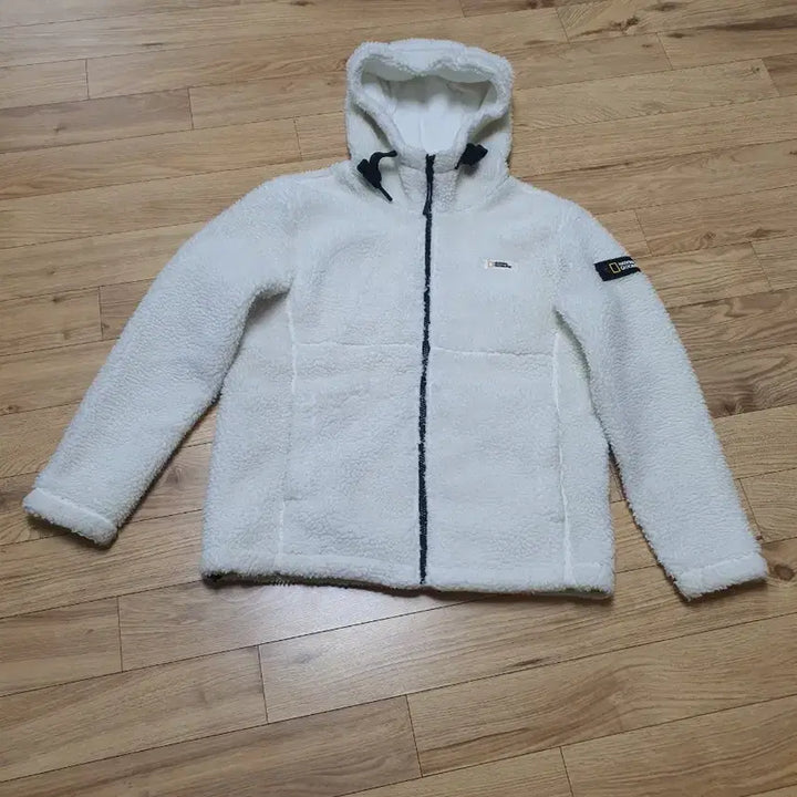 [BUNJANG] National Geographic Fleece Hoodie / 내셔널지오그래픽 후리스 흰색 후드집업