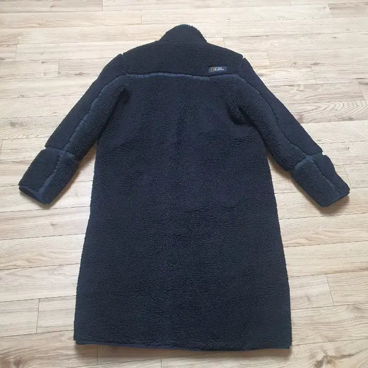 [SOLD OUT] 내셔널지오그래픽 뽀글이 롱 코트 블랙 90사이즈