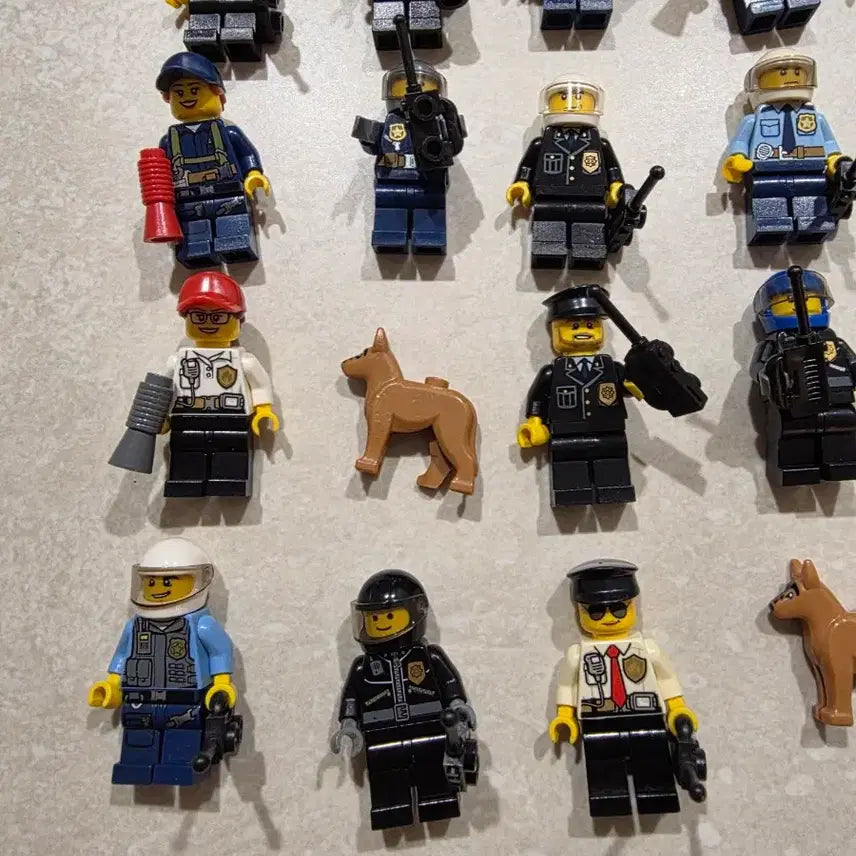 [BUNJANG] Lego City Policeman Minifigure Bundle Set / 레고 시티 경찰관 미니피규어 일괄 판매