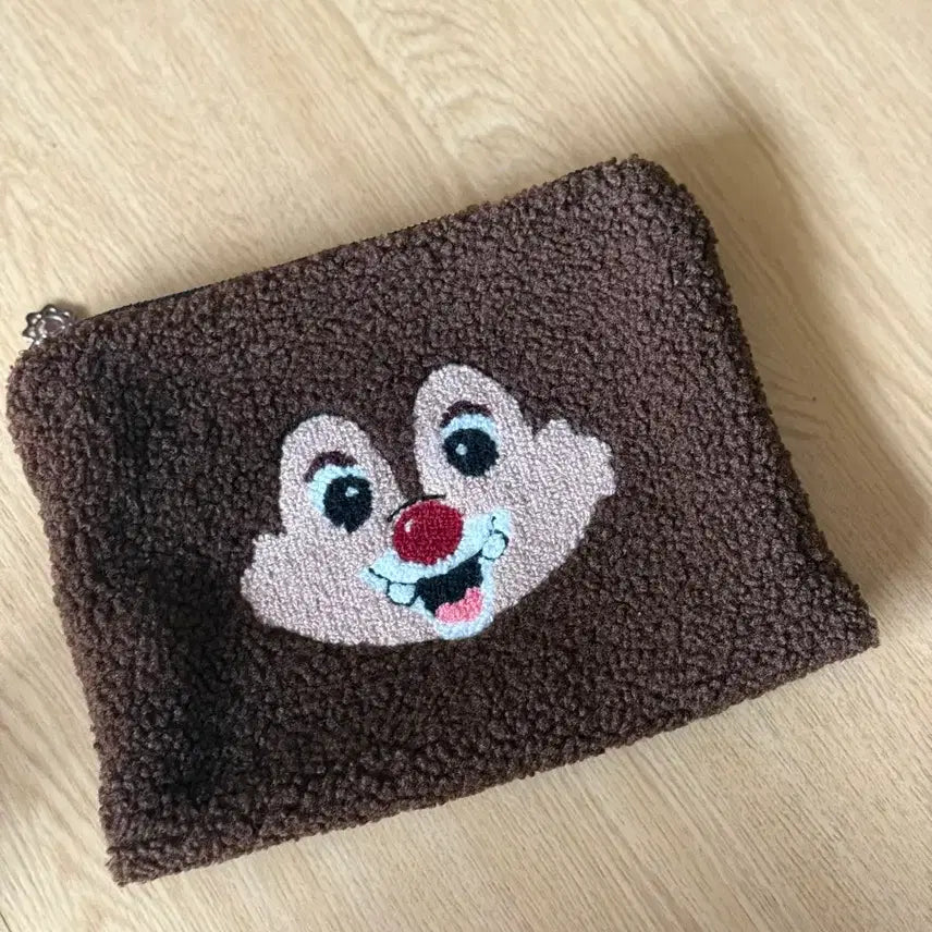 [BUNJANG] Disney Chip and Dale Pouch / 디즈니 칩앤데일 뽀글이 파우치