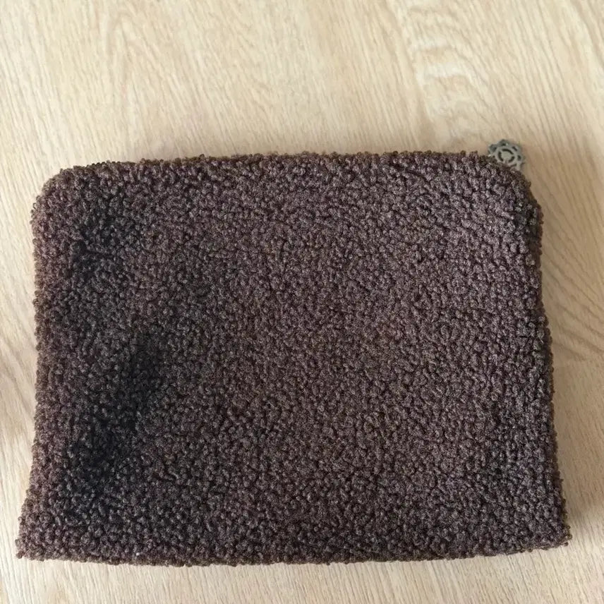 [BUNJANG] Disney Chip and Dale Pouch / 디즈니 칩앤데일 뽀글이 파우치