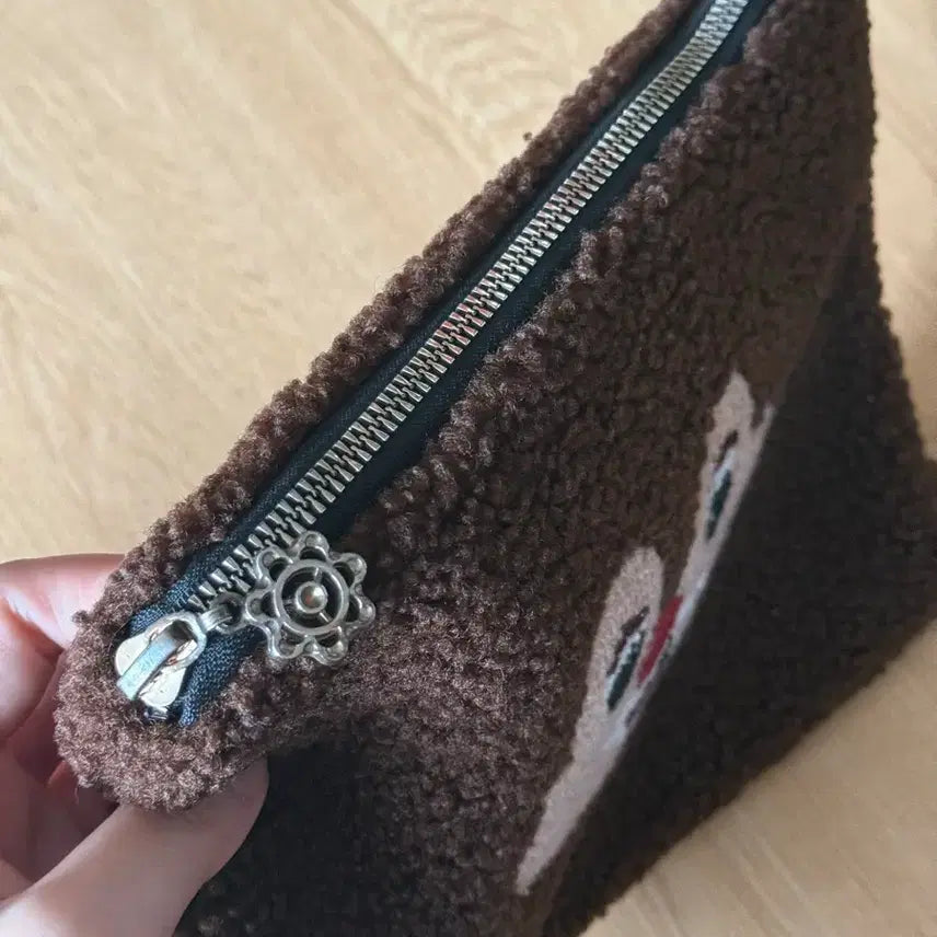 [BUNJANG] Disney Chip and Dale Pouch / 디즈니 칩앤데일 뽀글이 파우치