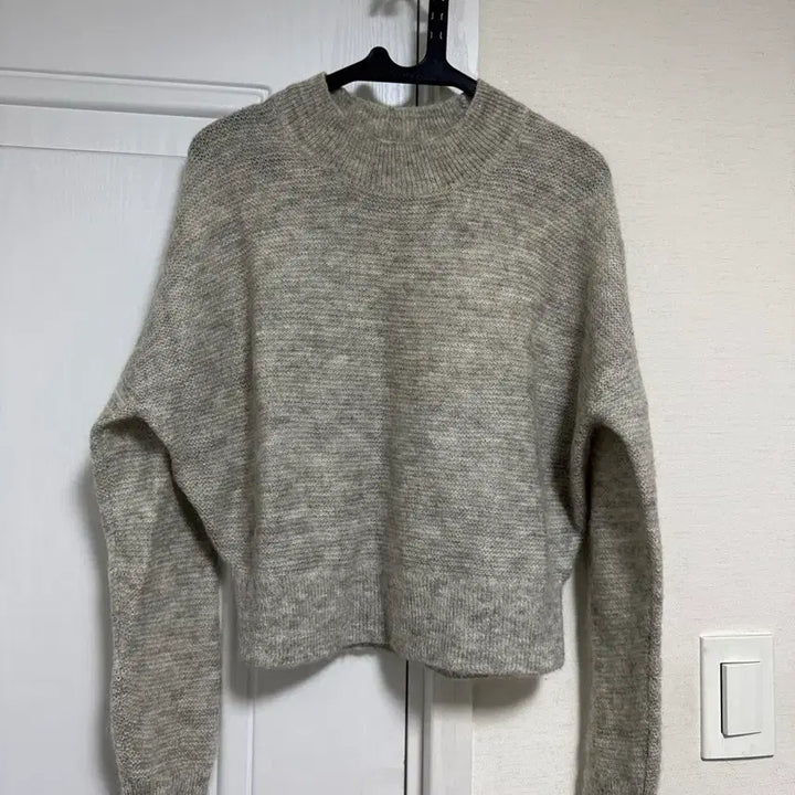 [BUNJANG] &amp; Other Stories Semi-Crop Knit Top / &amp; Other Stories 세미 크롭 니트 XS (44-66)