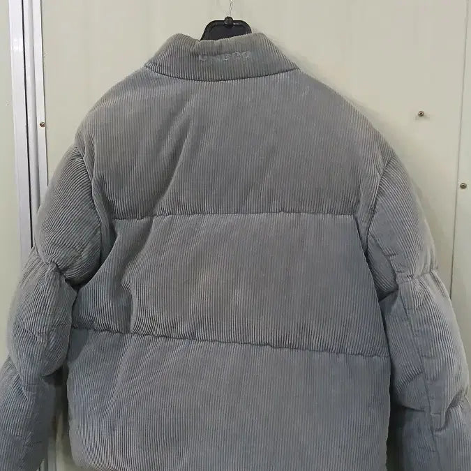 [BUNJANG] Umbro Corduroy Padded Jacket / 엄브로 코듀로이 패딩 점퍼 그레이 90세탁필요 자크손잡이파손저렴